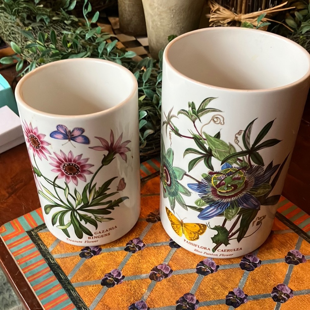 Portmeirion canisters I use them for flower vases/pots. 6-1/2 x4 smlrg 8 x 4-1/2